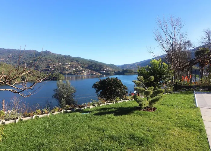 Сasa de vacaciones Casa Bela Vista By Casas Gerês